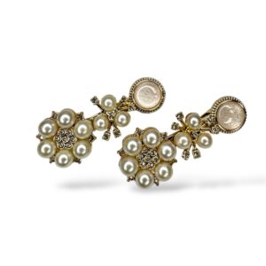 The Empress Pearl Clip